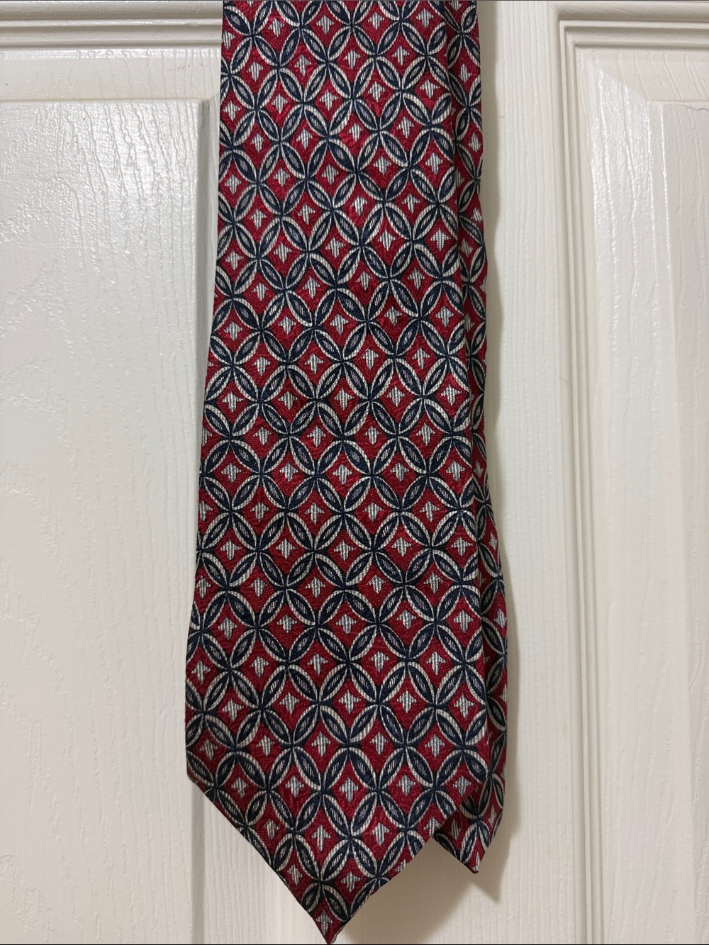Claiborne Classic Red Geometric Men's Tie